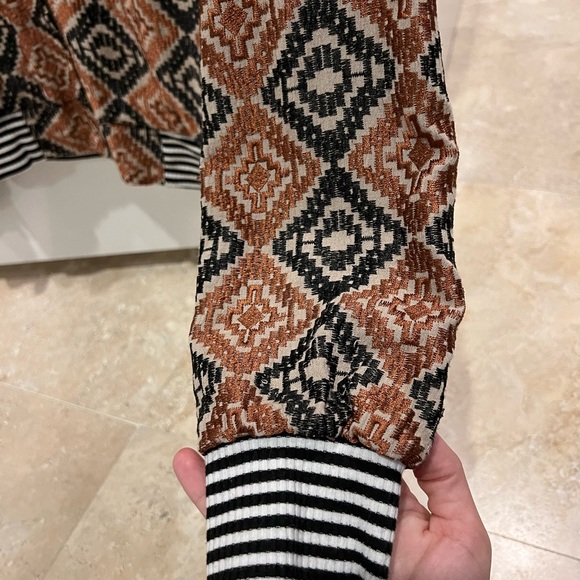 Saltwater LUXE Size M bomber jacket - Picture 5 of 11